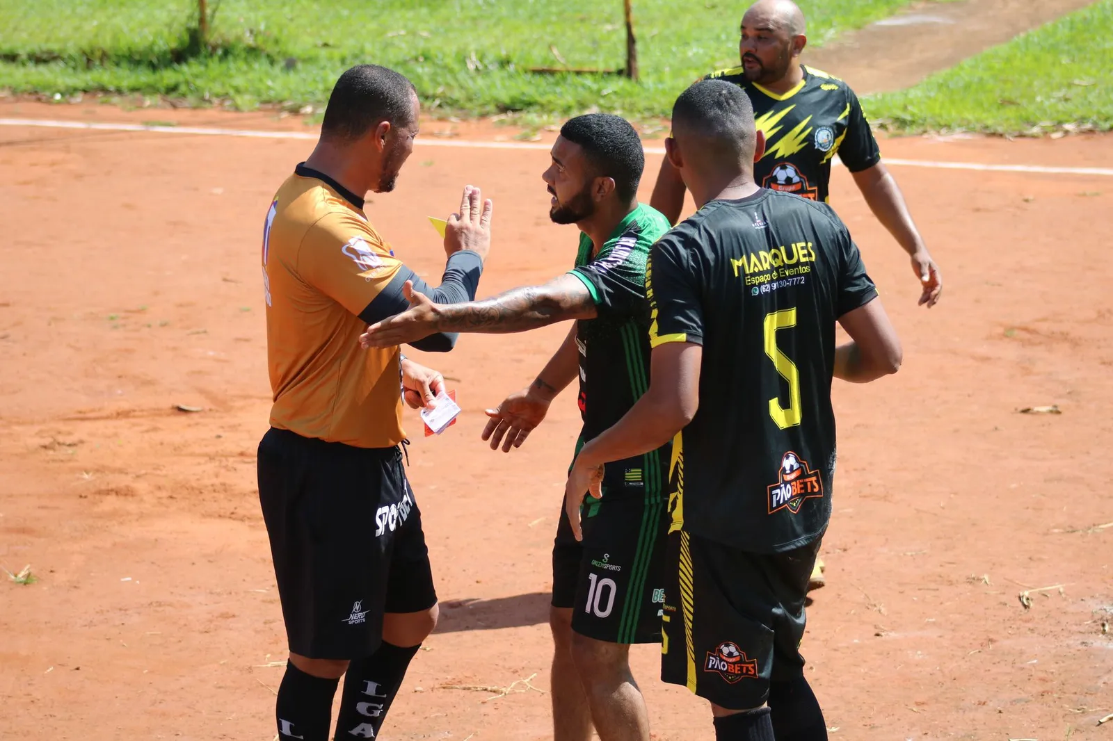 Direitos básicos de quem trabalha com carteira assinada
